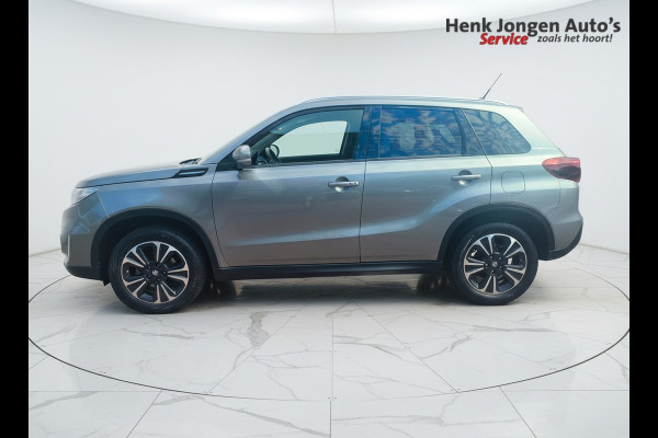 Suzuki Vitara 1.4 Boosterjet Style Rhino Edition Smart Hybrid + Panoramadak Rijklaar + Fabrieksgarantie Henk Jongen Auto's in Helmond,  al 50 jaar service zoals 't hoort!