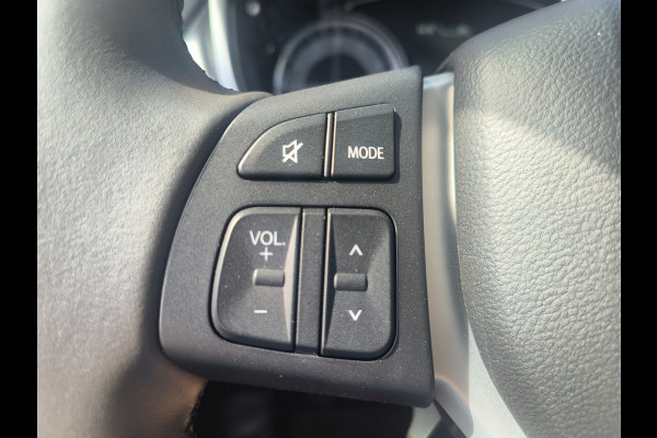 Suzuki Vitara 1.4 Boosterjet Style Rhino Edition Smart Hybrid + Panoramadak Rijklaar + Fabrieksgarantie Henk Jongen Auto's in Helmond,  al 50 jaar service zoals 't hoort!
