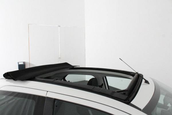 Toyota Aygo 1.0 VVT-i x-joy > Schuifdak/Camera/Navigatie via (Apple CarPlay / Android Auto)