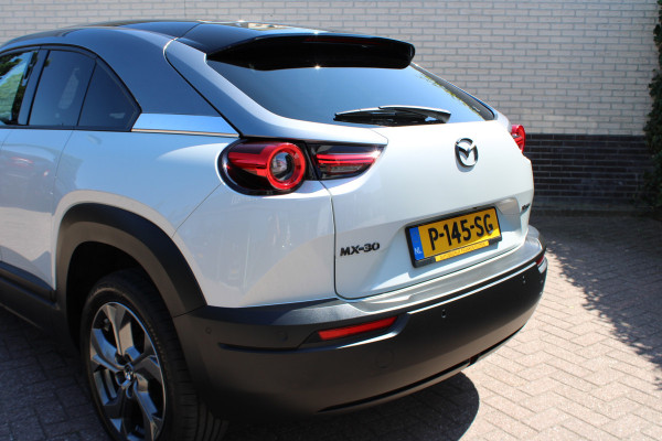 Mazda MX-30 e-SkyActiv 145 Luxury 36 kWh | Panoramadak | Full Options | Memory | Head-Up