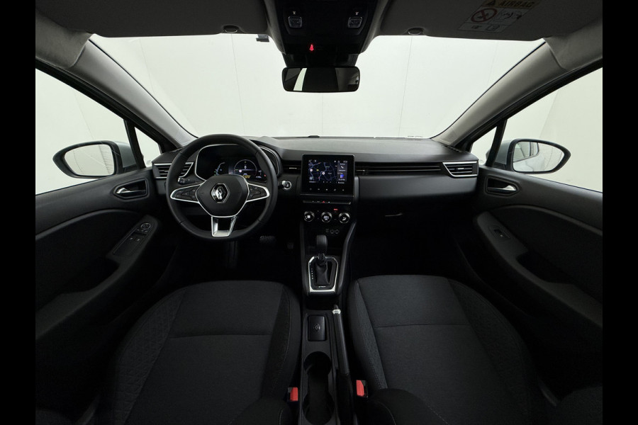 Renault Clio 5Drs 1.6I E-Tech Hybrid 140PK Automaat Keyless Apple Carplay Android Auto Lane Assist Cruise Control Usb Navi Regen-Lichtsensor  Ecc Pdc DAB Bordherkenning Led