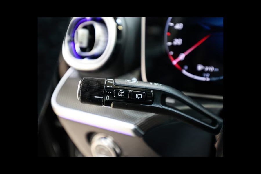 Mercedes-Benz C-Klasse Estate 300e AMG ** DIGI LED, NAVI+, PANO, MEMORY, NIGHT, 19-inch LMV ** UNFALLFREI - Ex. MB-AG ** ** INFORMEER OOK NAAR ONZE AANTREKKELIJKE FINANCIAL-LEASE TARIEVEN **