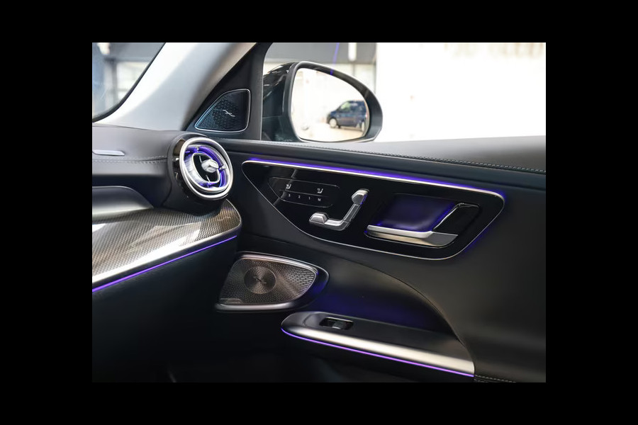 Mercedes-Benz C-Klasse Estate 300e AMG ** DIGI LED, NAVI+, PANO, MEMORY, NIGHT, 19-inch LMV ** UNFALLFREI - Ex. MB-AG ** ** INFORMEER OOK NAAR ONZE AANTREKKELIJKE FINANCIAL-LEASE TARIEVEN **