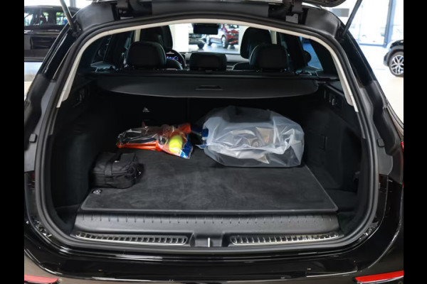 Mercedes-Benz C-Klasse Estate 300e AMG ** DIGI LED, NAVI+, PANO, MEMORY, NIGHT, 19-inch LMV ** UNFALLFREI - Ex. MB-AG ** ** INFORMEER OOK NAAR ONZE AANTREKKELIJKE FINANCIAL-LEASE TARIEVEN **