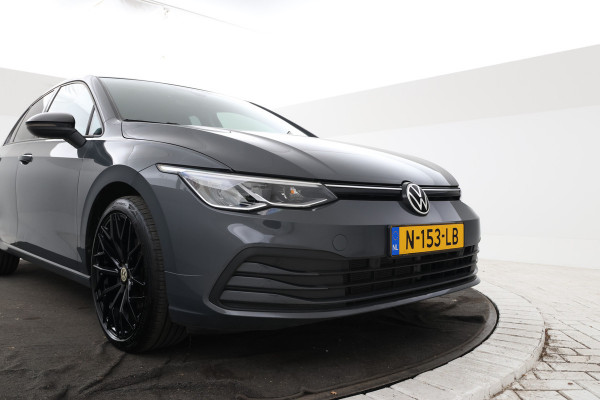 Volkswagen Golf 1.5 TSI Life Stoel/stuurverwarming, Adaptieve cruise, Apple Carplay!