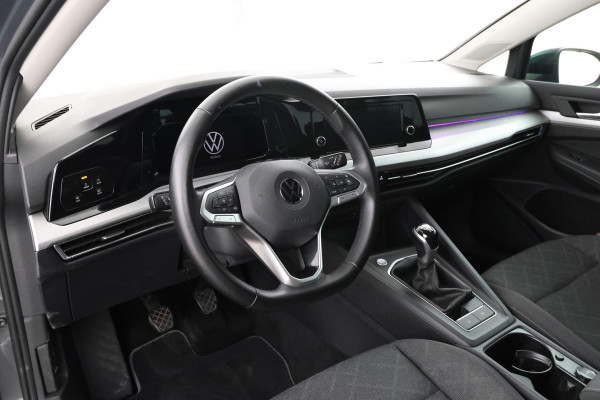 Volkswagen Golf 1.5 TSI Life Stoel/stuurverwarming, Adaptieve cruise, Apple Carplay!