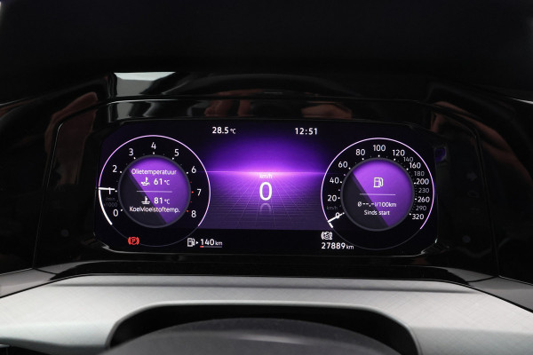 Volkswagen Golf 1.5 TSI Life Stoel/stuurverwarming, Adaptieve cruise, Apple Carplay!