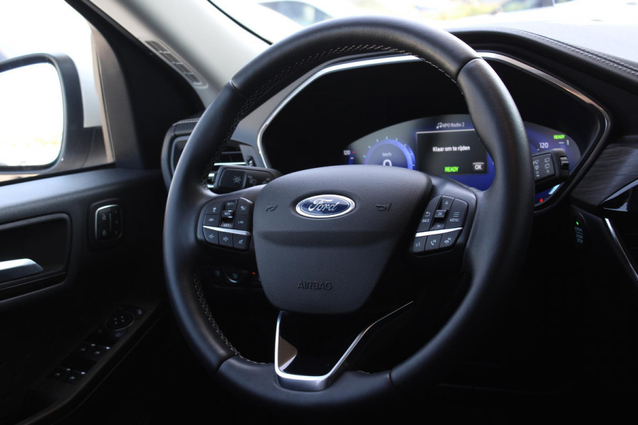 Ford Kuga 2.5 PHEV Vignale Trekhaak Wegklapbaar | Origenele Zomerset Aanwezig | Volledig Lederen Interieur | Panorama Dak |