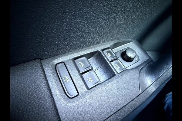 Seat Arona 1.0 EcoTSI Reference Virt. Dash, App Connect, Led