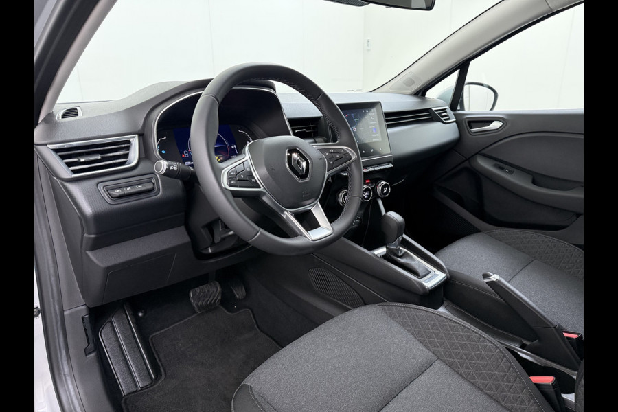 Renault Clio 5Drs 1.6I E-Tech Hybrid 140PK Automaat Keyless Apple Carplay Android Auto Lane Assist Cruise Control Usb Navi Regen-Lichtsensor  Ecc Pdc DAB Bordherkenning Led