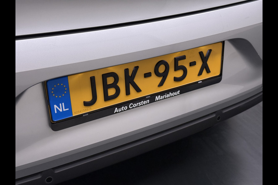 Renault Clio 5Drs 1.6I E-Tech Hybrid 140PK Automaat Keyless Apple Carplay Android Auto Lane Assist Cruise Control Usb Navi Regen-Lichtsensor  Ecc Pdc DAB Bordherkenning Led
