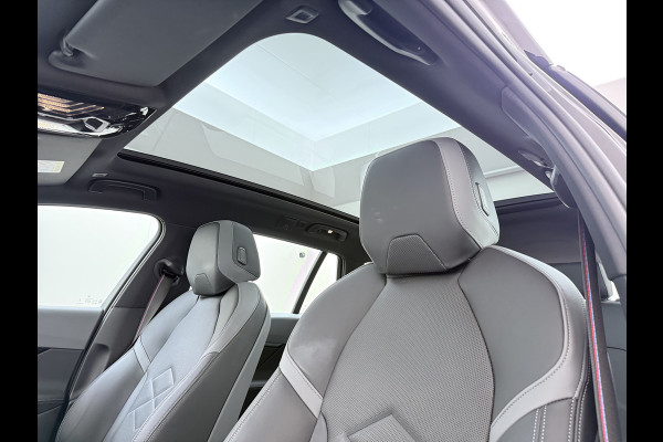 BMW 5 Serie Touring 550e xDrive M-pakket | 1ste eigenaar Pano Harman\Kardon