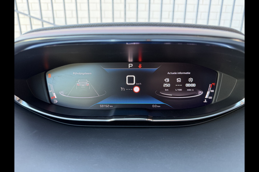 Peugeot 3008 130pk Allure Pack (Leder incl stoelverwarming - Elektrische klep - LED - 360gr Camera - Keyless Entry - Navigatie - Automatische