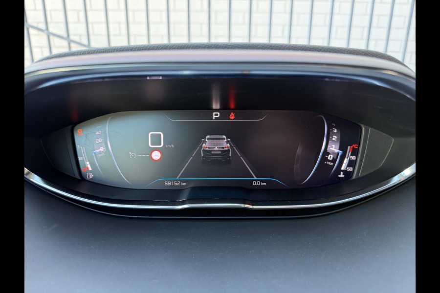 Peugeot 3008 130pk Allure Pack (Leder incl stoelverwarming - Elektrische klep - LED - 360gr Camera - Keyless Entry - Navigatie - Automatische