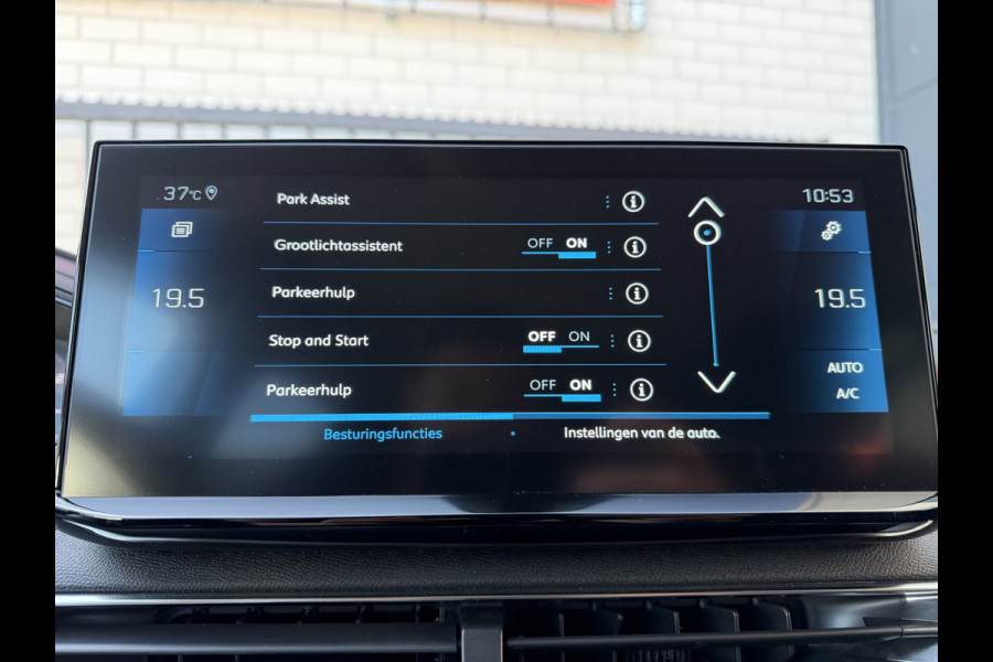 Peugeot 3008 130pk Allure Pack (Leder incl stoelverwarming - Elektrische klep - LED - 360gr Camera - Keyless Entry - Navigatie - Automatische
