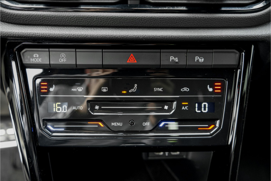 Volkswagen T-Roc 1.5 TSI R-Line Pano LED+ Beats Trekhaak ACC 19"
