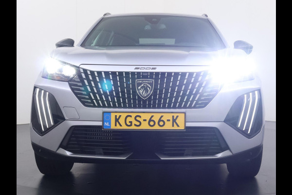 Peugeot 2008 1.2 Hybrid 136 Allure 19000 KM ! | ADAPTIVE CRUISE CONTROL | FULL LED | CAMERA VOOR & ACHTER | DIGITAL DASH | KEYLESS START | PARKEERSENSOREN V+A | DODEHOEKDETECTIE | ALL-IN PRIJS INCL. 12 MND BOVAG GARANTIE