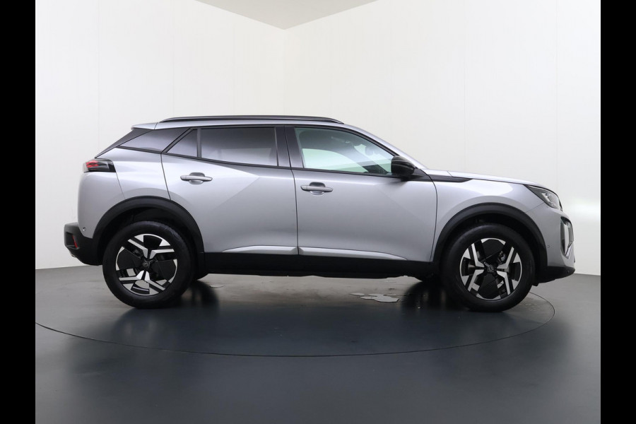 Peugeot 2008 1.2 Hybrid 136 Allure 19000 KM ! | ADAPTIVE CRUISE CONTROL | FULL LED | CAMERA VOOR & ACHTER | DIGITAL DASH | KEYLESS START | PARKEERSENSOREN V+A | DODEHOEKDETECTIE | ALL-IN PRIJS INCL. 12 MND BOVAG GARANTIE