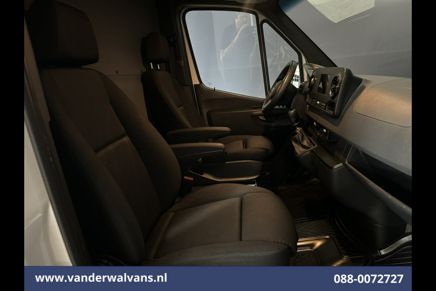 Mercedes-Benz Sprinter 317 CDI 170pk L3H2 Euro6 Airco | Camera | Navigatie | Apple Carplay | Cruisecontrol Android Auto, Parkeersensoren, Stoelverwarming