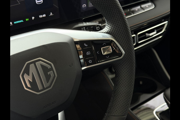 MG MG HS PHEV 1.5 TGDI LUXURY PHEV PLUG-IN HYBRIDE | LEER | 272PK NIEUWE AUTO | 100KM ELEK. BEREIK | 360° CAMERA | ELEKTRISCHE ACHTERKLEP | ST