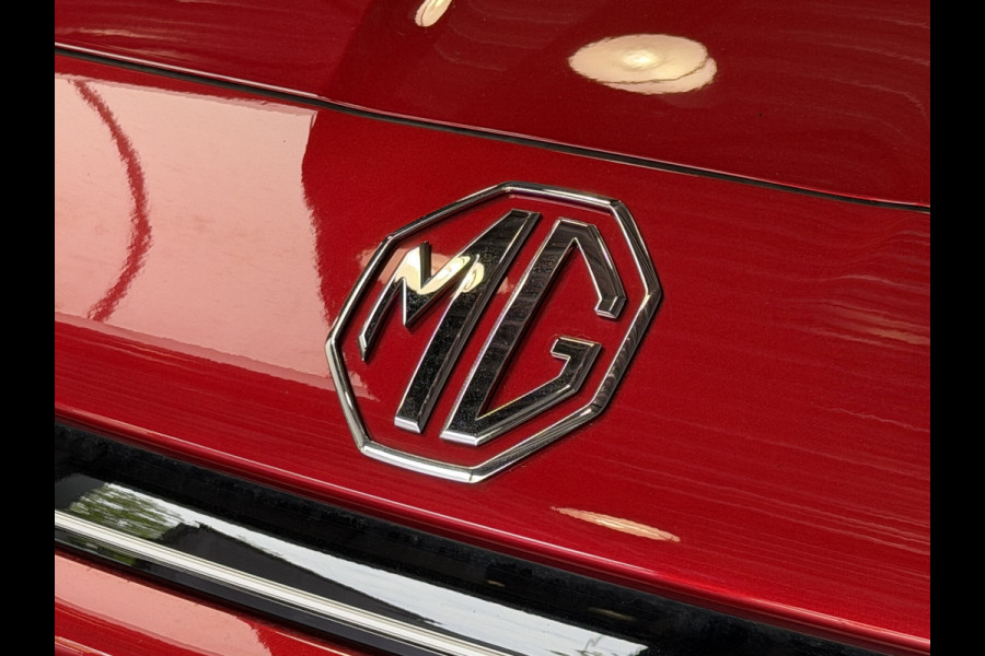 MG MG HS PHEV 1.5 TGDI LUXURY PHEV PLUG-IN HYBRIDE | LEER | 272PK NIEUWE AUTO | 100KM ELEK. BEREIK | 360° CAMERA | ELEKTRISCHE ACHTERKLEP | ST