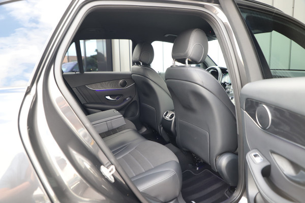 Mercedes-Benz GLC 300e AMG 4-Matic | 320PK | Luchtvering | Head-up | Sfeerverlichting | Multibeam | Standkachel | Digitaal dashboard | 2020.