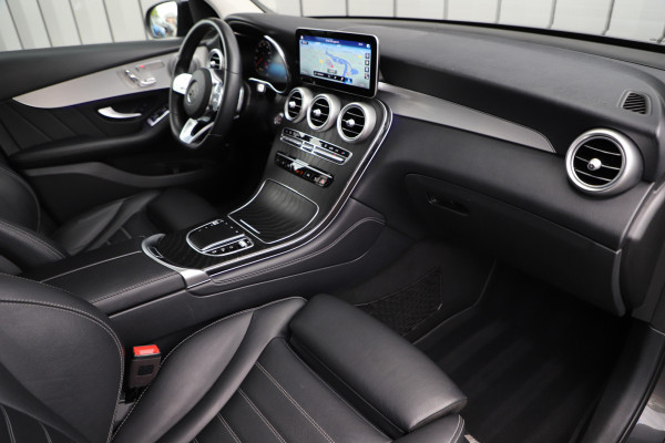 Mercedes-Benz GLC 300e AMG 4-Matic | 320PK | Luchtvering | Head-up | Burmester | Keyless-go | Sfeerverlichting | Pano | Memory | Multibeam | 2020.