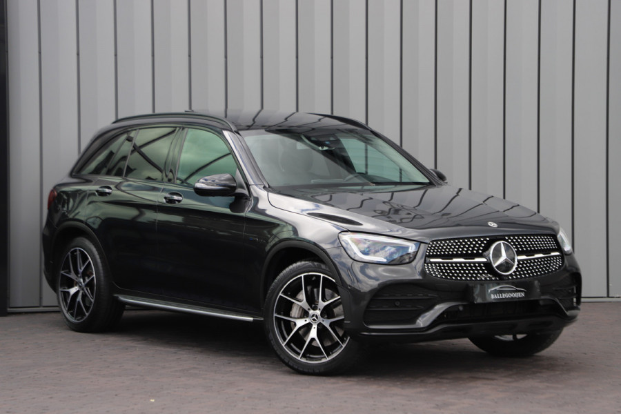 Mercedes-Benz GLC 300e AMG 4-Matic | 320PK | Luchtvering | Head-up | Burmester | Keyless-go | Sfeerverlichting | Pano | Memory | Multibeam | 2020.