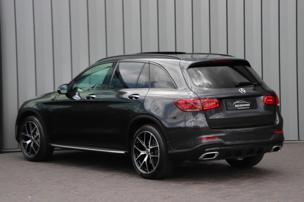 Mercedes-Benz GLC 300e AMG 4-Matic | 320PK | Luchtvering | Head-up | Burmester | Keyless-go | Sfeerverlichting | Pano | Memory | Multibeam | 2020.