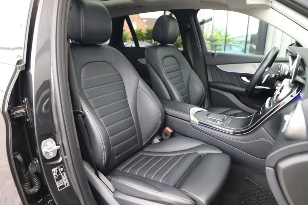 Mercedes-Benz GLC 300e AMG 4-Matic | 320PK | Luchtvering | Head-up | Burmester | Keyless-go | Sfeerverlichting | Pano | Memory | Multibeam | 2020.