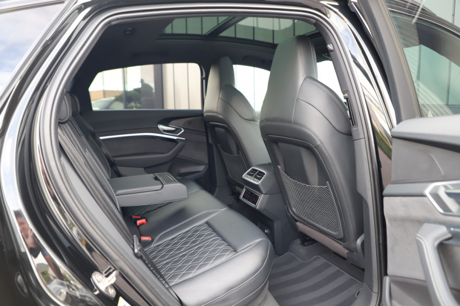 Audi e-tron Sportback S quattro 95 kWh | 503PK | Head-up | Luchtvering | Keyless-go | Bang&Olufsen | Pano | Stuurwielverw. | ACC | 2022.