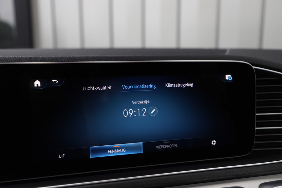 Mercedes-Benz GLE 350e AMG 4-Matic | 333PK | Luchtvering | Burmester | Keyless-go | Memory | Sfeerverlichting | Multibeam | Pano | NL-Auto | 2023.