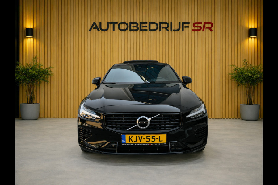 Volvo S60 2.0 Recharge T8 AWD R-Design Pano! Elektrische Stoelen! Camera! Stoelverwarming! Stuurverwarming! Blis! Lane Assist!