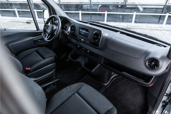 Mercedes-Benz Sprinter 317 1.9 CDI L2H2 | Automaat | CarPlay | Camera | Navigatie | Stoelverwarming | Cruise control | DAB | Dealer onderhouden | Nieuwe APK | BPM Vrij