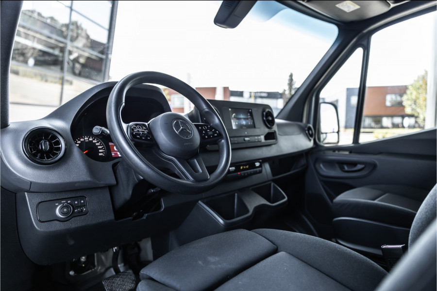 Mercedes-Benz Sprinter 317 1.9 CDI L2H2 | Automaat | CarPlay | Camera | Navigatie | Stoelverwarming | Cruise control | DAB | Dealer onderhouden | Nieuwe APK | BPM Vrij