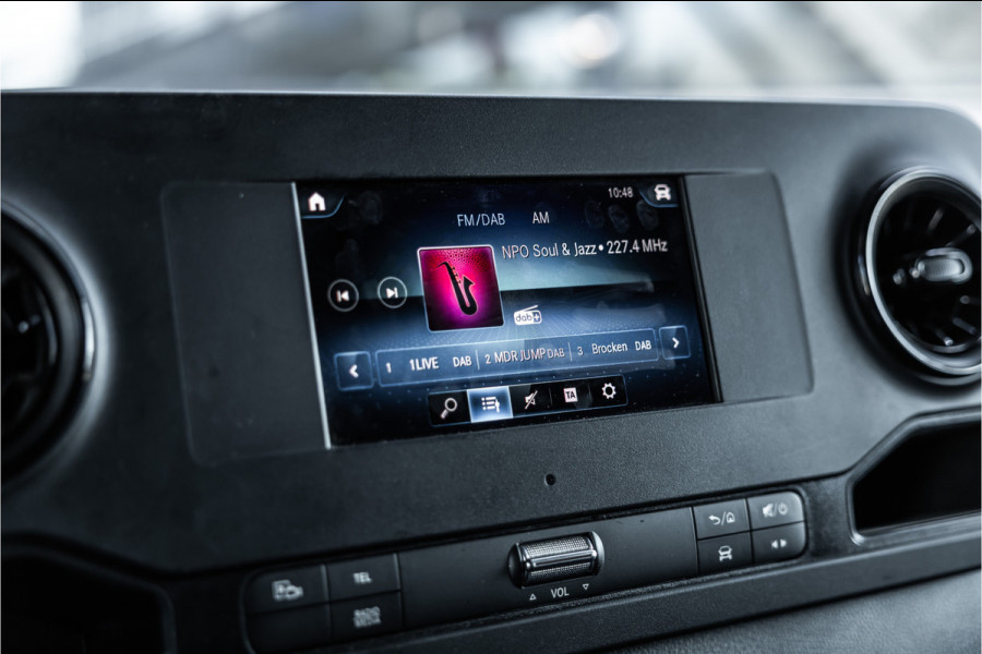 Mercedes-Benz Sprinter 317 1.9 CDI L2H2 | Automaat | CarPlay | Camera | Navigatie | Stoelverwarming | Cruise control | DAB | Dealer onderhouden | Nieuwe APK | BPM Vrij