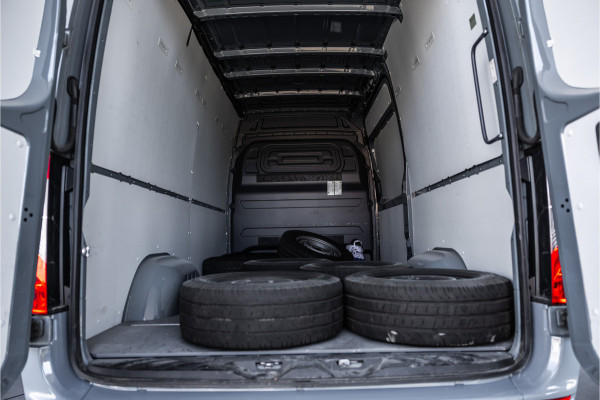 Mercedes-Benz Sprinter 317 1.9 CDI L2H2 | Automaat | CarPlay | Camera | Navigatie | Stoelverwarming | Cruise control | DAB | Dealer onderhouden | Nieuwe APK | BPM Vrij