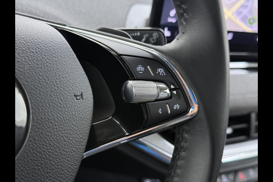Škoda Enyaq iV60 SOH 94% Camera Adap.Cruise 3-Zone Ecc Stoel+Stuurverwarming Elek.A.klep Elek.Stoel+Memory Navi DAB Pdc Apple Carplay Android Auto Privacy Glas Usb Led SmartLink 19''LM Business Edition 1e Eigenaar Dealeronderhouden Origineel Nederlandse Auto