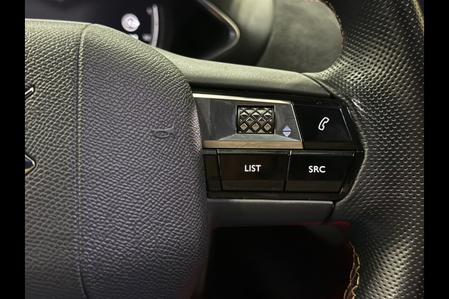 DS DS 3 Crossback DS 3 Crossback 1.2 PureTech Performance Line | Alcantara | Navi | Cruise | PDC | Clima