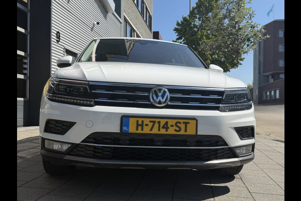 Volkswagen Tiguan 1.5 TSI ACT Highline Business - AUTOMAAT I Navigatie / Apple CarPlay I Airco I en nog Veel meer EXTRA'S