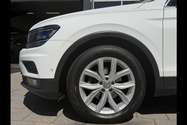 Volkswagen Tiguan 1.5 TSI ACT Highline Business - AUTOMAAT I Navigatie / Apple CarPlay I Airco I en nog Veel meer EXTRA'S