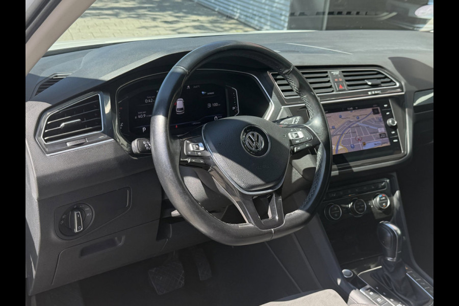 Volkswagen Tiguan 1.5 TSI ACT Highline Business - AUTOMAAT I Navigatie / Apple CarPlay I Airco I en nog Veel meer EXTRA'S