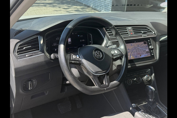 Volkswagen Tiguan 1.5 TSI ACT Highline Business - AUTOMAAT I Navigatie / Apple CarPlay I Airco I en nog Veel meer EXTRA'S