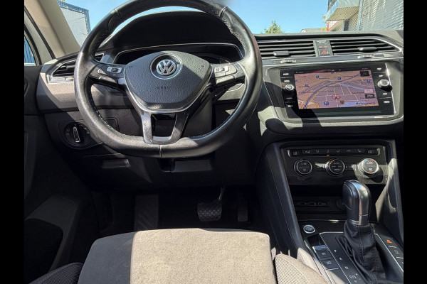 Volkswagen Tiguan 1.5 TSI ACT Highline Business - AUTOMAAT I Navigatie / Apple CarPlay I Airco I en nog Veel meer EXTRA'S