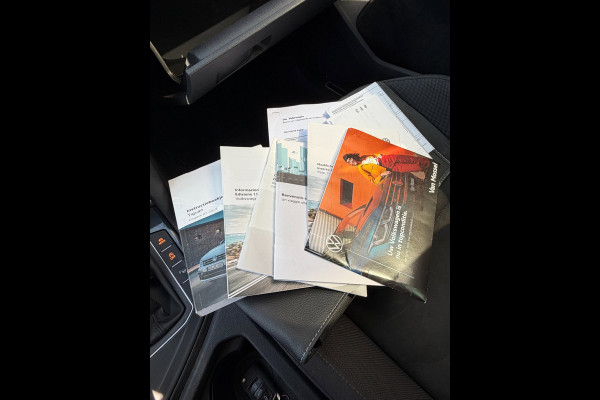 Volkswagen Tiguan 1.5 TSI ACT Highline Business - AUTOMAAT I Navigatie / Apple CarPlay I Airco I en nog Veel meer EXTRA'S