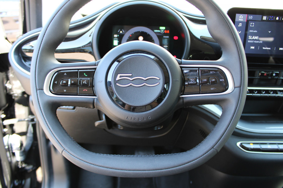 Fiat 500E Icon 42 kWh Grote accu | Carplay | Led