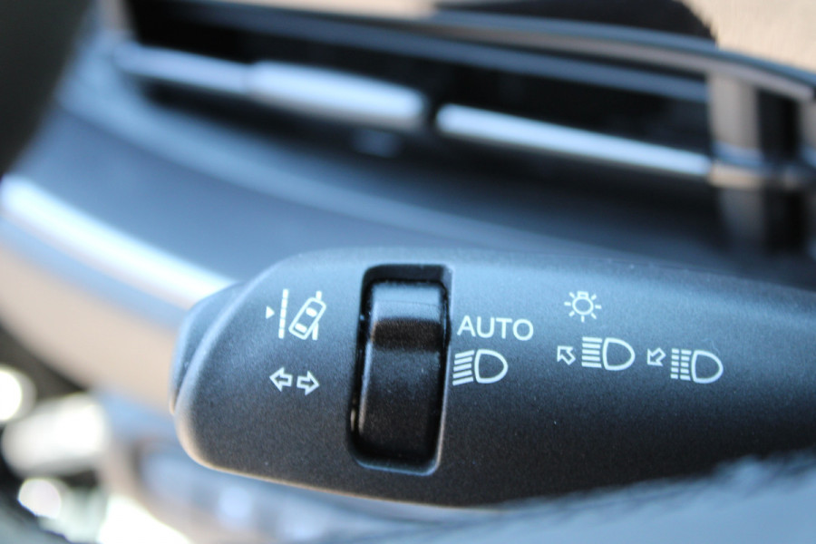 Fiat 500E Icon 42 kWh Grote accu | Carplay | Led