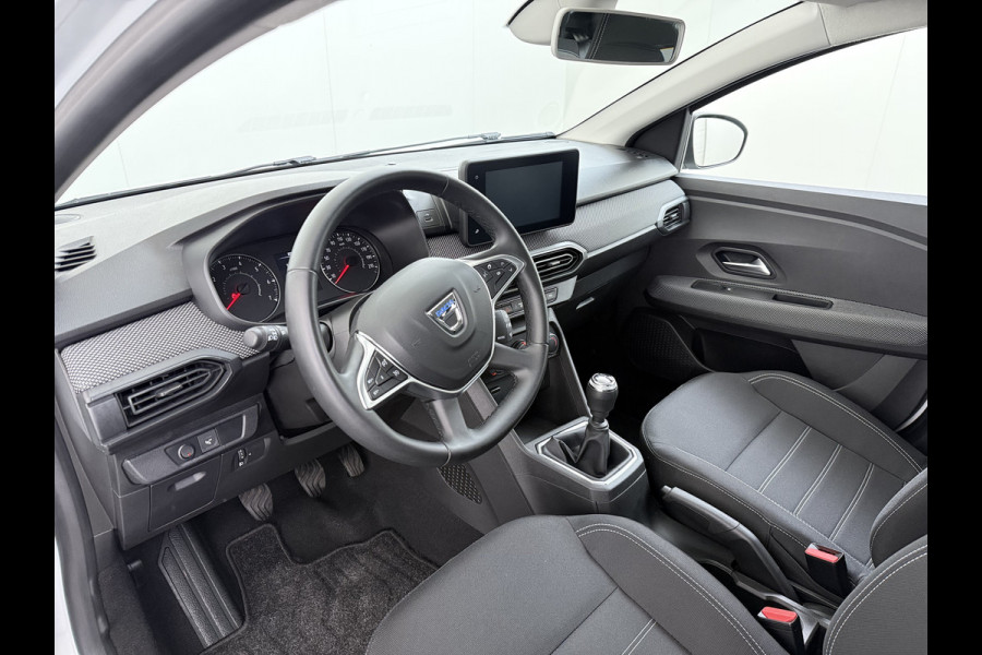 Dacia Sandero 1.0TCe 92PK 5Drs Navi Airco Apple Carplay Android Auto Cruise Control Bluetooth Pdc Comfort Isofix Regen-Lichtsensor ESP 1e Eigenaar Origineel Nederlandse Auto