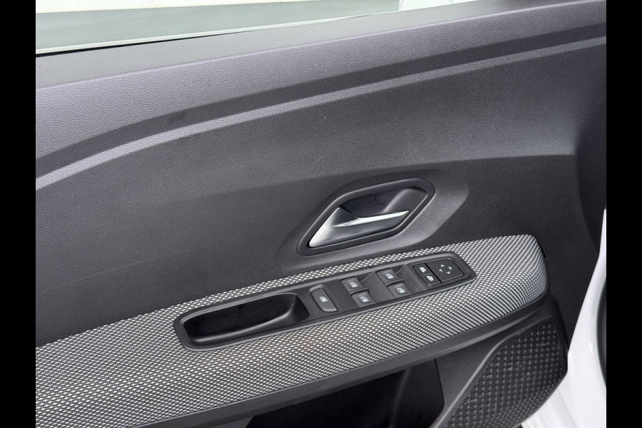 Dacia Sandero 1.0TCe 92PK 5Drs Navi Airco Apple Carplay Android Auto Cruise Control Bluetooth Pdc Comfort Isofix Regen-Lichtsensor ESP 1e Eigenaar Origineel Nederlandse Auto
