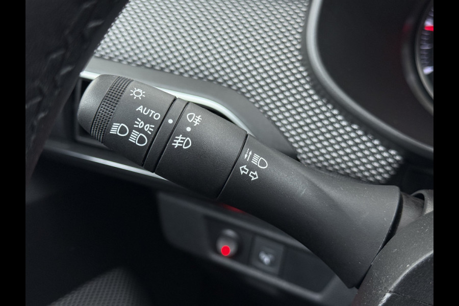 Dacia Sandero 1.0TCe 92PK 5Drs Navi Airco Apple Carplay Android Auto Cruise Control Bluetooth Pdc Comfort Isofix Regen-Lichtsensor ESP 1e Eigenaar Origineel Nederlandse Auto